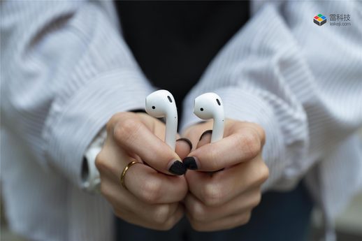 apple airpods 2