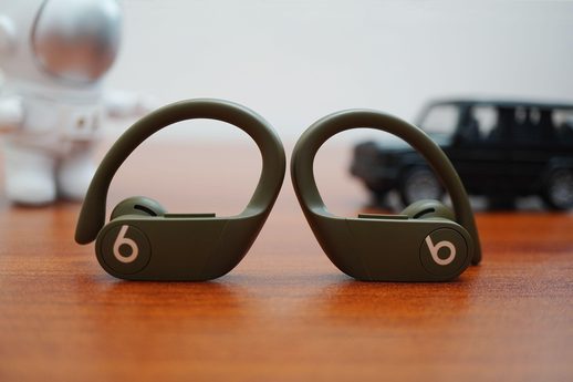 Powerbeats Pro耳机按键